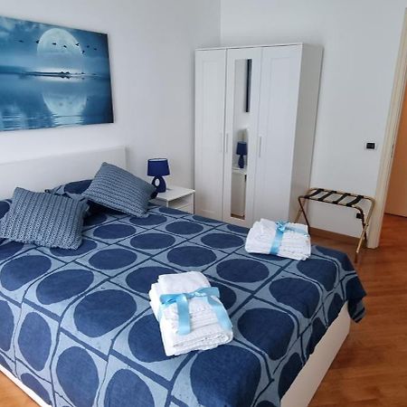 Casa Dante Center Apartment Bari Luaran gambar