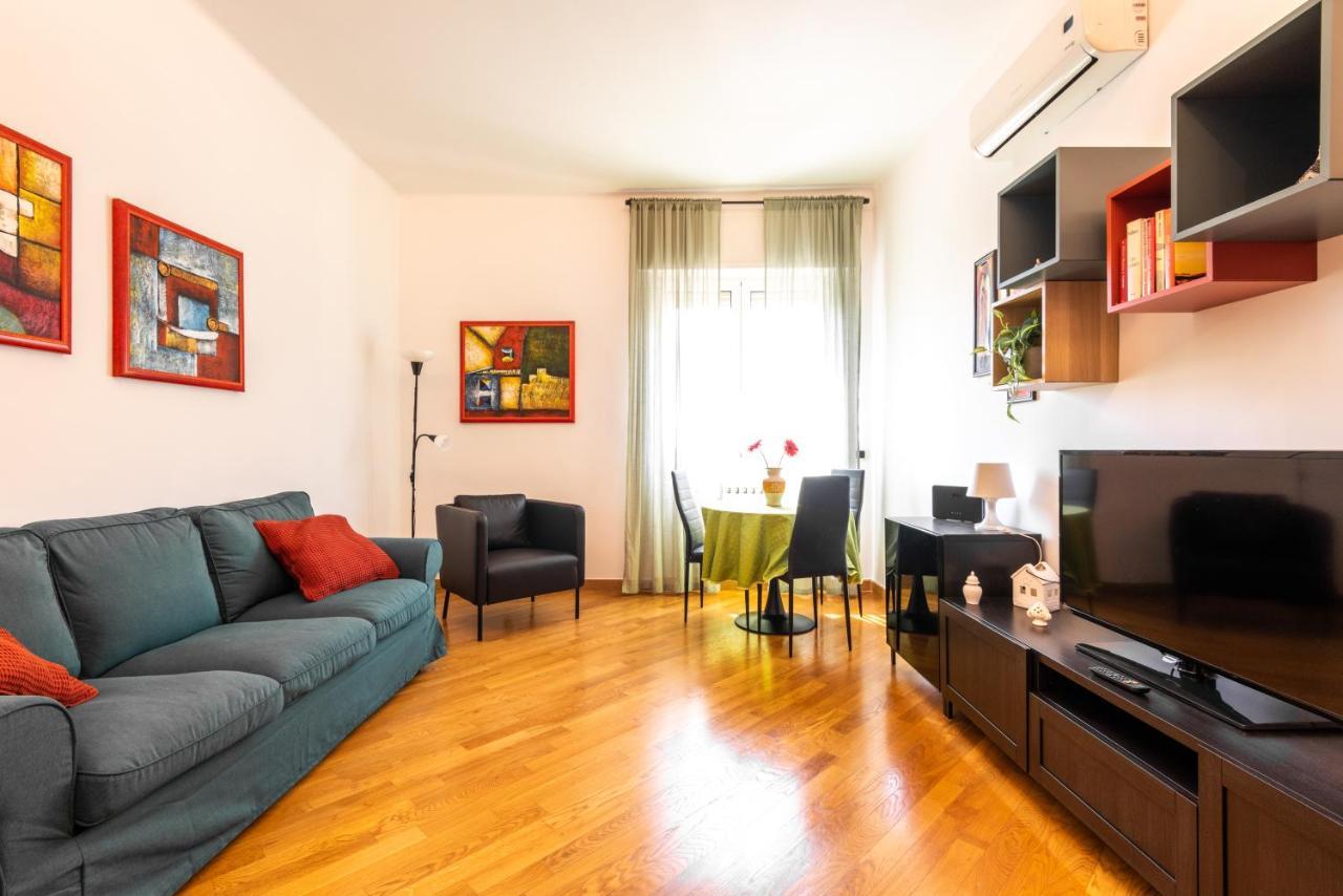 Casa Dante Center Apartment Bari Luaran gambar